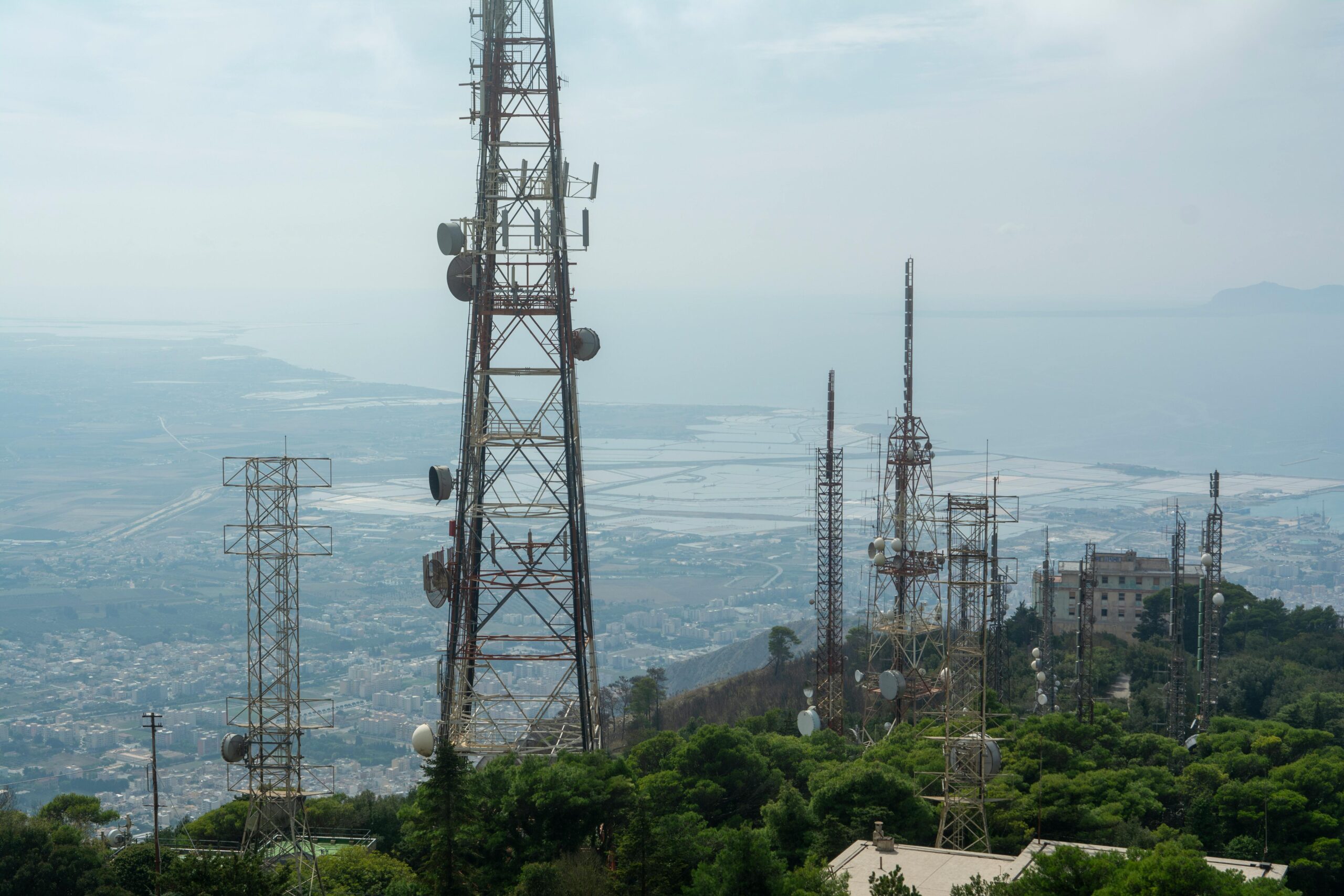 Funcionamento do chip M2M para transmissão de dados em tempo real.